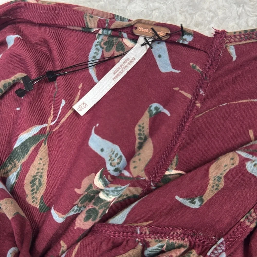 Free People Red Ruched Backless Elsa boho Open back top NWOT - Picture 7 of 7